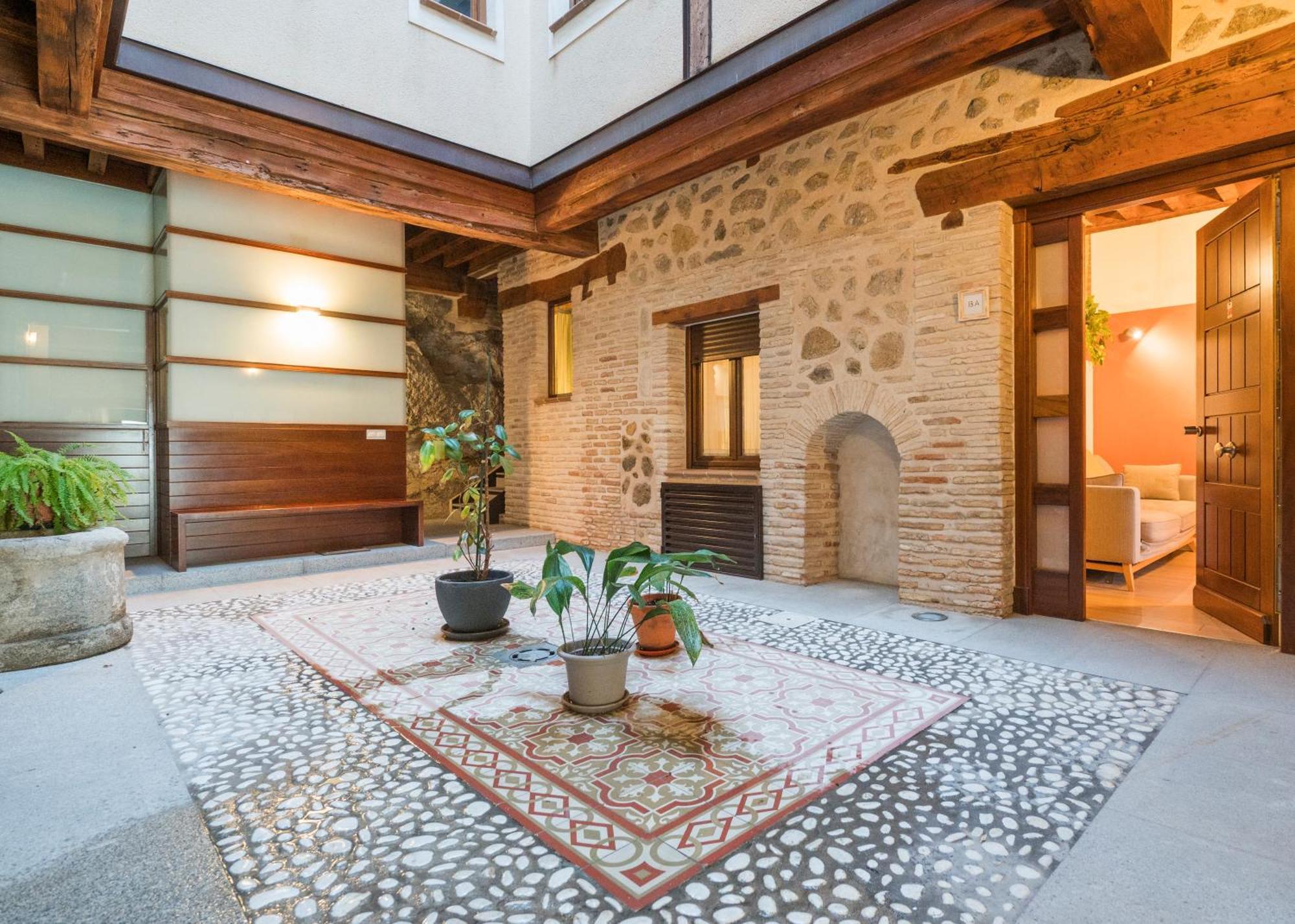 El Aljibe De San Cipriano - Apartamentos Aloha Toledo Exterior foto